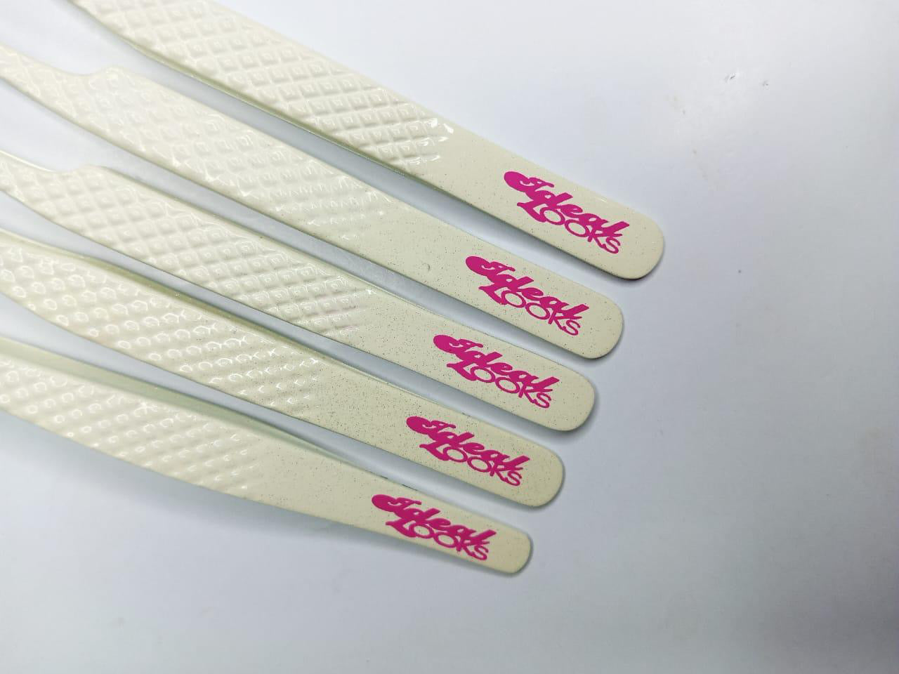 IDEAL SLANTED FANNING TWEEZER